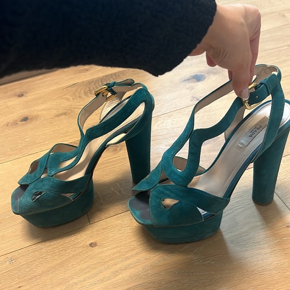 Prada blue platform heels size 39 - Picture 2 of 4